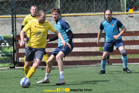 <a href="https://st.getinfootball.com/albums/1081053/643e606058b18_1920.jpg" target="_blank">Descarcă</a>