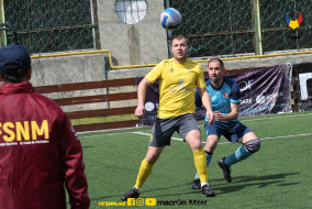 <a href="https://st.getinfootball.com/albums/1081053/643e60688dc77_1920.jpg" target="_blank">Descarcă</a>