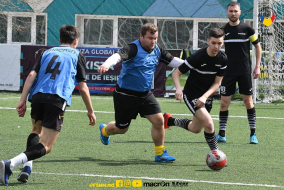 <a href="https://st.getinfootball.com/albums/1081054/643e611c381fe_1920.jpg" target="_blank">Descarcă</a>