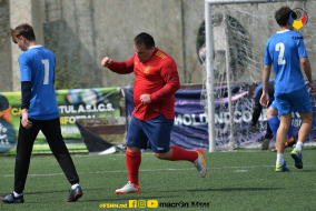 <a href="https://st.getinfootball.com/albums/1081056/643e6244ee423_1920.jpg" target="_blank">Descarcă</a>