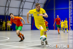 <a href="https://st.getinfootball.com/albums/1081132/6446f6b331ba1_1920.jpg" target="_blank">Завантажити оригінал</a>