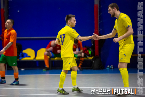 <a href="https://st.getinfootball.com/albums/1081132/6446f6c1928c8_1920.jpg" target="_blank">Завантажити оригінал</a>