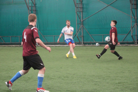<a href="https://st.getinfootball.com/albums/1081154/64492a7117294_1920.jpg" target="_blank">Завантажити оригінал</a>