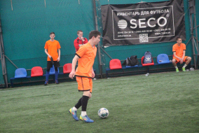 <a href="https://st.getinfootball.com/albums/1081158/64492bef07b95_1920.jpg" target="_blank">Завантажити оригінал</a>