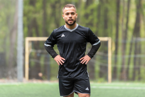 <a href="https://st.getinfootball.com/albums/1081193/645001b06e974_1920.jpg" target="_blank">Завантажити оригінал</a>