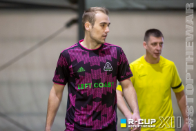 <a href="https://st.getinfootball.com/albums/1081205/645023e690902_1920.jpg" target="_blank">Завантажити оригінал</a>