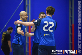 <a href="https://st.getinfootball.com/albums/1081235/6450c03daf507_1920.jpg" target="_blank">Завантажити оригінал</a>