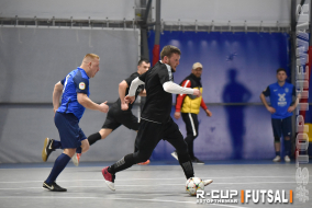 <a href="https://st.getinfootball.com/albums/1081235/6450c03ec4b59_1920.jpg" target="_blank">Завантажити оригінал</a>