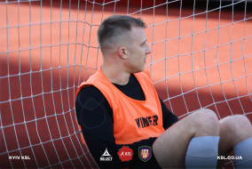 <a href="https://st.getinfootball.com/albums/1081238/6450ca7ba5743_1920.jpg" target="_blank">Завантажити оригінал</a>