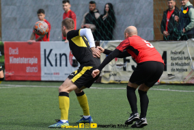 <a href="https://st.getinfootball.com/albums/1081298/64590a155d758_1920.jpg" target="_blank">Descarcă</a>