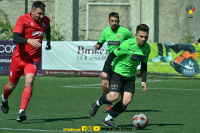 <a href="https://st.getinfootball.com/albums/1081304/64590d666eb19_1920.jpg" target="_blank">Descarcă</a>