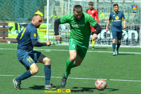 <a href="https://st.getinfootball.com/albums/1081307/64590de870fdb_1920.jpg" target="_blank">Descarcă</a>