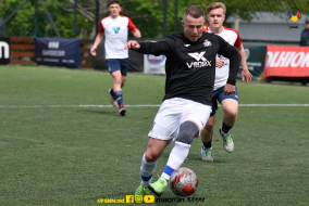 <a href="https://st.getinfootball.com/albums/1081321/6459123d2a572_1920.jpg" target="_blank">Descarcă</a>