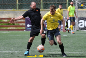 <a href="https://st.getinfootball.com/albums/1081332/6459176398cb4_1920.jpg" target="_blank">Descarcă</a>