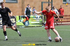 <a href="https://st.getinfootball.com/albums/1081335/645918bb2420c_1920.jpg" target="_blank">Descarcă</a>
