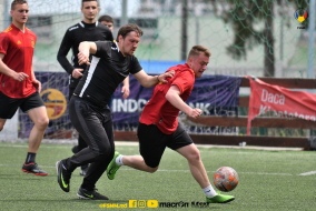<a href="https://st.getinfootball.com/albums/1081335/645918d0347fc_1920.jpg" target="_blank">Descarcă</a>