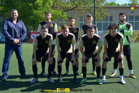 <a href="https://st.getinfootball.com/albums/1081346/64591e8f12fd4_1920.jpg" target="_blank">Descarcă</a>