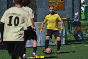 <a href="https://st.getinfootball.com/albums/1081346/64591eb1c2793_1920.jpg" target="_blank">Descarcă</a>