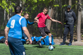 <a href="https://st.getinfootball.com/albums/1081353/64592171223c3_1920.jpg" target="_blank">Завантажити оригінал</a>