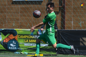 <a href="https://st.getinfootball.com/albums/1081354/645921c4bba66_1920.jpg" target="_blank">Descarcă</a>