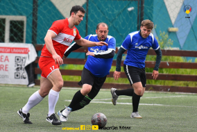 <a href="https://st.getinfootball.com/albums/1081357/645922be8607c_1920.jpg" target="_blank">Descarcă</a>