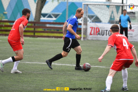 <a href="https://st.getinfootball.com/albums/1081357/645922cd558bb_1920.jpg" target="_blank">Descarcă</a>