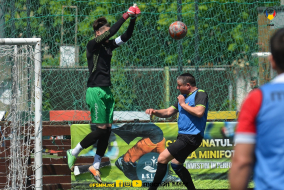 <a href="https://st.getinfootball.com/albums/1081363/645925109291d_1920.jpg" target="_blank">Descarcă</a>