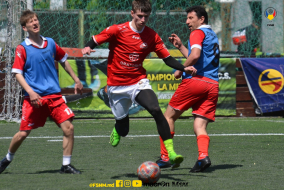 <a href="https://st.getinfootball.com/albums/1081363/6459251965ef7_1920.jpg" target="_blank">Descarcă</a>