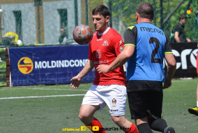 <a href="https://st.getinfootball.com/albums/1081363/6459252d29386_1920.jpg" target="_blank">Descarcă</a>
