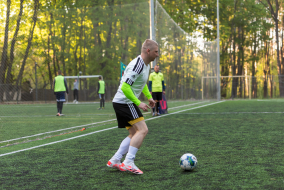 <a href="https://st.getinfootball.com/albums/1081364/645925526825c_1920.jpg" target="_blank">Завантажити оригінал</a>