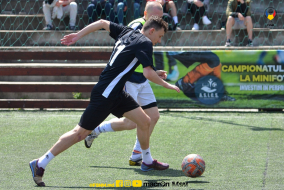 <a href="https://st.getinfootball.com/albums/1081367/645926965c391_1920.jpg" target="_blank">Descarcă</a>
