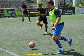 <a href="https://st.getinfootball.com/albums/1081367/64592699817ed_1920.jpg" target="_blank">Descarcă</a>