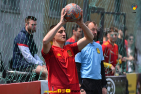 <a href="https://st.getinfootball.com/albums/1081371/6459290460127_1920.jpg" target="_blank">Descarcă</a>