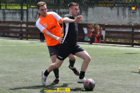 <a href="https://st.getinfootball.com/albums/1081373/64592a2336860_1920.jpg" target="_blank">Descarcă</a>