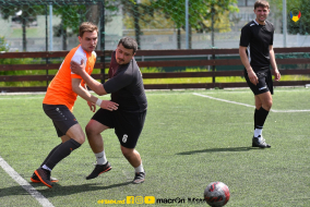 <a href="https://st.getinfootball.com/albums/1081373/64592a3882072_1920.jpg" target="_blank">Descarcă</a>