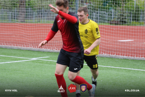 <a href="https://st.getinfootball.com/albums/1081391/6459373274505_1920.jpg" target="_blank">Завантажити оригінал</a>