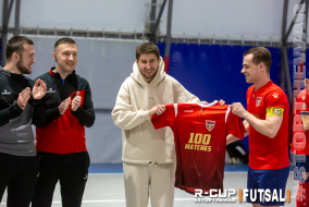 <a href="https://st.getinfootball.com/albums/1081399/64594b69360f4_1920.jpg" target="_blank">Завантажити оригінал</a>