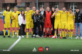 <a href="https://st.getinfootball.com/albums/1081412/6459f8ca78616_1920.jpg" target="_blank">Завантажити оригінал</a>