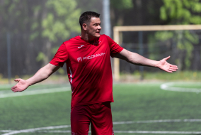 <a href="https://st.getinfootball.com/albums/1081472/6461f8c549713_1920.jpg" target="_blank">Завантажити оригінал</a>
