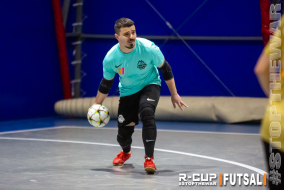 <a href="https://st.getinfootball.com/albums/1081492/646249700c292_1920.jpg" target="_blank">Завантажити оригінал</a>