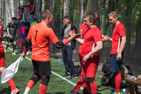 <a href="https://st.getinfootball.com/albums/1081502/646279d3babbc_1920.jpg" target="_blank">Завантажити оригінал</a>
