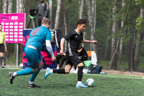 <a href="https://st.getinfootball.com/albums/1081505/646285e55f78f_1920.jpg" target="_blank">Завантажити оригінал</a>