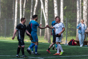 <a href="https://st.getinfootball.com/albums/1081505/6462860cddd08_1920.jpg" target="_blank">Завантажити оригінал</a>