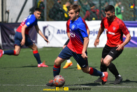 <a href="https://st.getinfootball.com/albums/1081579/64670b1f5aacf_1920.jpg" target="_blank">Descarcă</a>