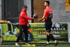 <a href="https://st.getinfootball.com/albums/1081581/64670c1b4340d_1920.jpg" target="_blank">Descarcă</a>