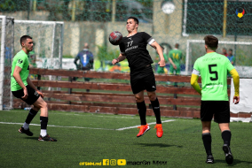 <a href="https://st.getinfootball.com/albums/1081585/6467118174766_1920.jpg" target="_blank">Descarcă</a>