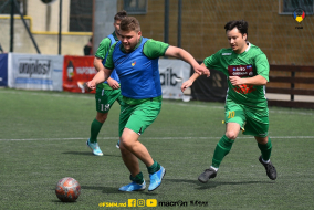 <a href="https://st.getinfootball.com/albums/1081586/646711f2cd093_1920.jpg" target="_blank">Descarcă</a>