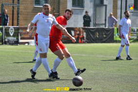 <a href="https://st.getinfootball.com/albums/1081588/646712fb6bba7_1920.jpg" target="_blank">Descarcă</a>
