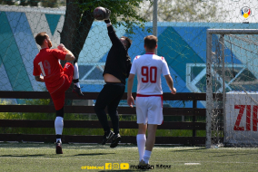 <a href="https://st.getinfootball.com/albums/1081588/646713019115c_1920.jpg" target="_blank">Descarcă</a>