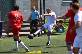 <a href="https://st.getinfootball.com/albums/1081588/646713051551f_1920.jpg" target="_blank">Descarcă</a>
